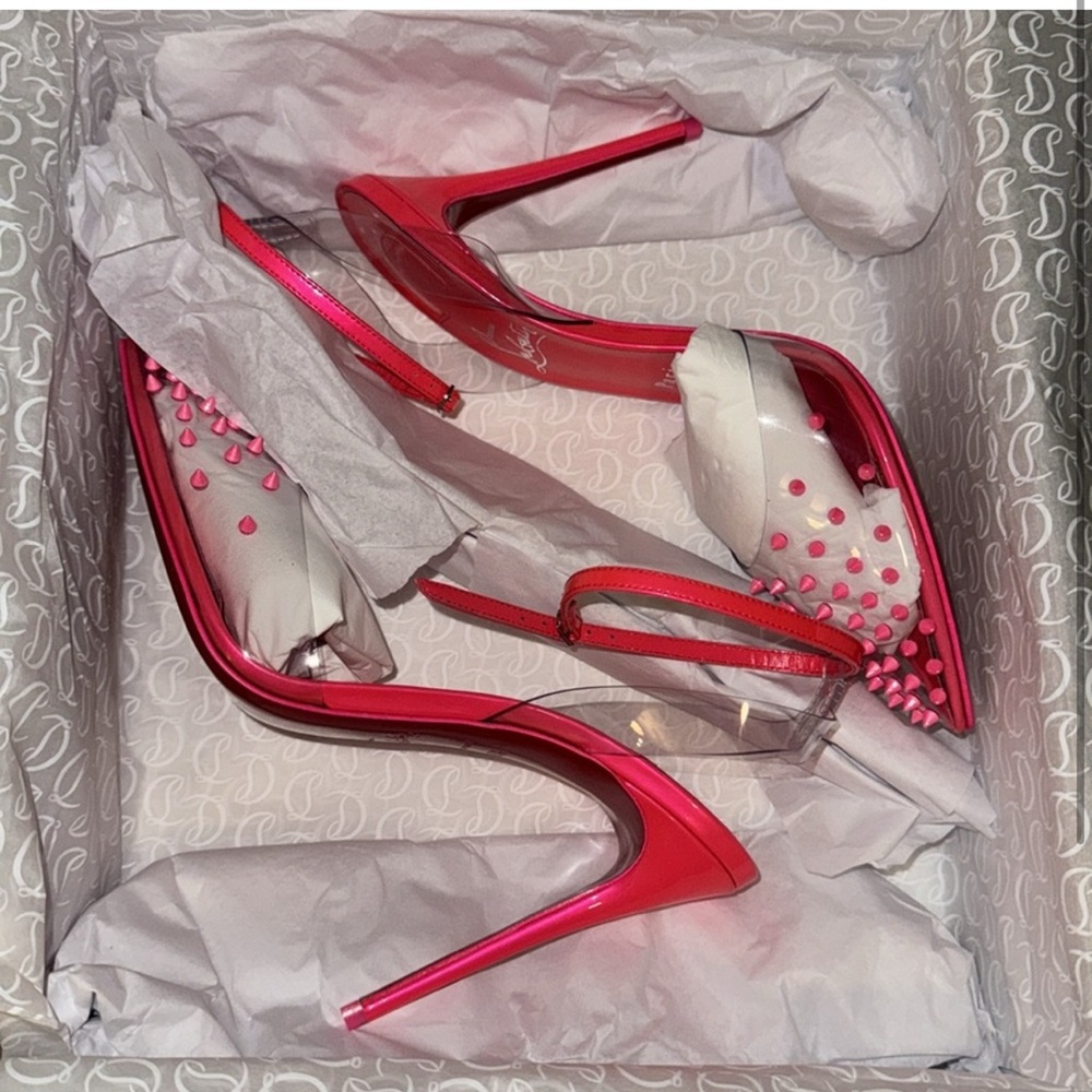 NIB Christian Louboutin Pink Spiked Heels Size 39 - Picture 2 of 2